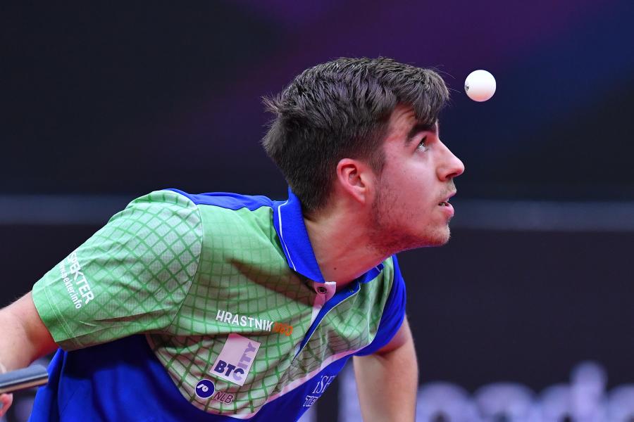 不是空穴来 不是空穴来